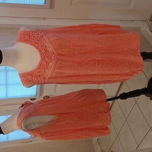 $4 Add-on Torrid Coral Pink Lace Trim Top - Size 1 (US16) (Stain)